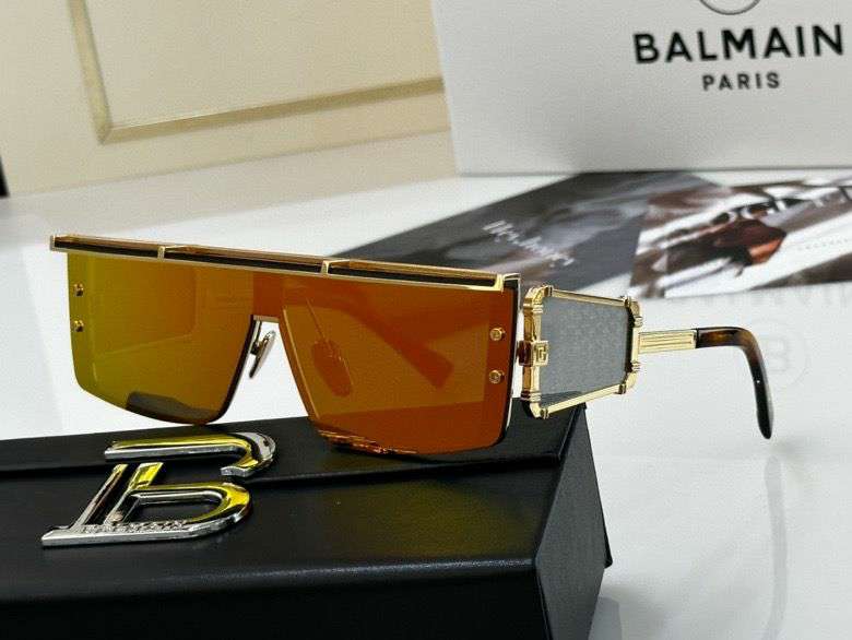 Picture of Balmain Sunglasses _SKUfw48223640fw